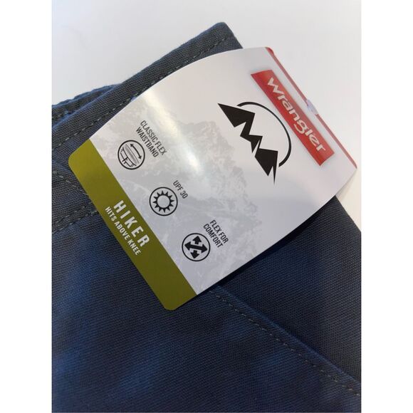 Wrangler Men's SZ 46 Heavyweight Hiker Shorts Flex UPF30 Utility Pockets NWT A25 - Picture 3 of 8